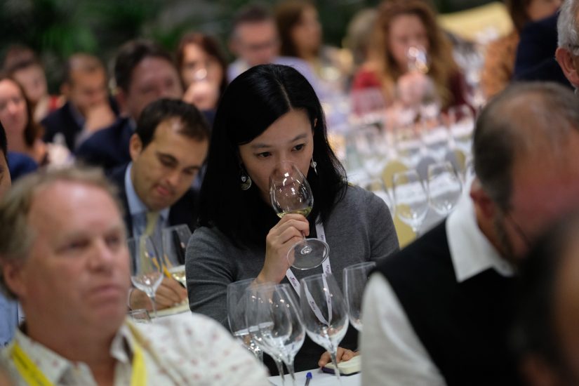 Tanti eventi e degustazioni a Vinitaly 2019, insieme a tanta politica