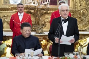 The Via della Seta, the ideal thread that is tinged with &ldquo;red&rdquo; and joins Beijing to Rome