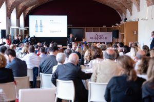 Bottles that cannot be found, exclusive lots, on sale for charity: the Barolo Auction, no. 17