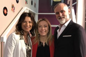 “Il vino è testimonial di eccellenza italiana”: anche Giorgia Meloni nel bouquet politico a Vinitaly