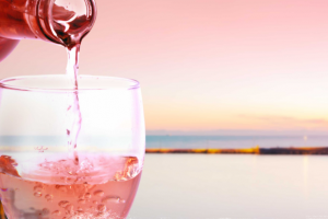 Usa, la Pink Revolution non si placa, rosati di Puglia protagonisti de “La nuit en rosè”