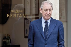 Bertani, storica griffe dell’Amarone, punta forte sui cru: a WineNews l’ad Emilio Pedron Bertani, storica griffe dell’Amarone, punta forte sui cru: a WineNews l’ad Emilio Pedron