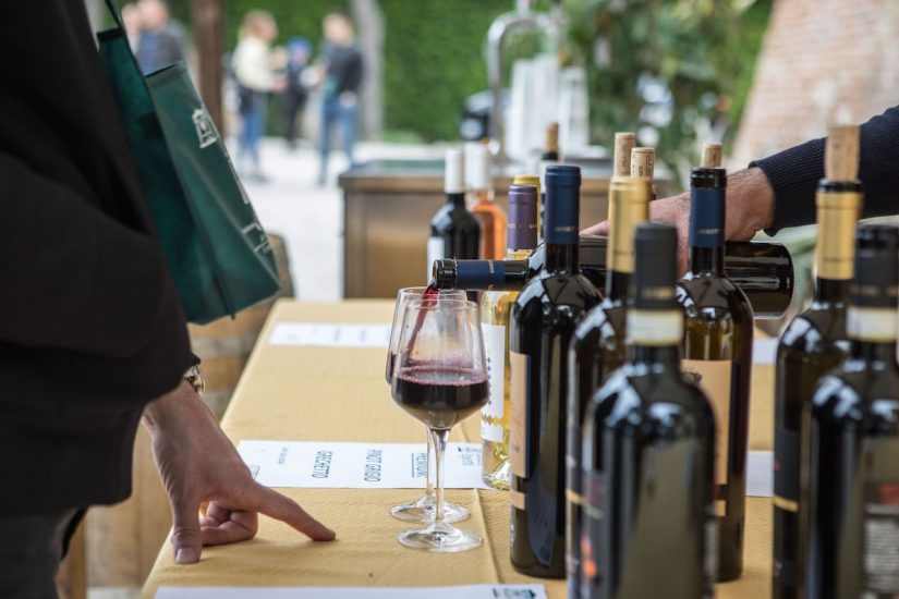 Un milione di enoappasionati in 800 cantine italiane: i numeri di Cantine Aperte 2019