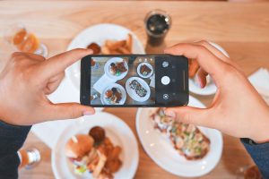 Al ristorante dove si paga in follower cresce il fatturato grazie agli influencer Al ristorante dove si paga in follower cresce il fatturato grazie agli influencer