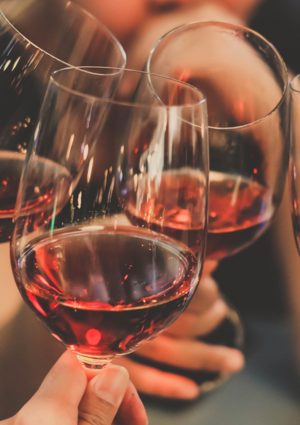 Un prodotto alimentare italiano su 5 che finisce nel mondo &egrave; vino: il &ldquo;Focus on&rdquo; by Sace