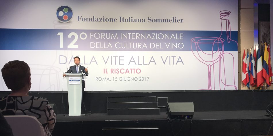 Il premier Giuseppe Conte al Forum della Cultura del Vino di Bibenda