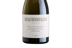 Mezzacorona, Doc Trentino Superiore Müller Thurgau Musivum Cembra 2017