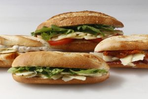 Il 79% degli italiani vuole prodotti Dop, e le grandi catene del cibo ci investono