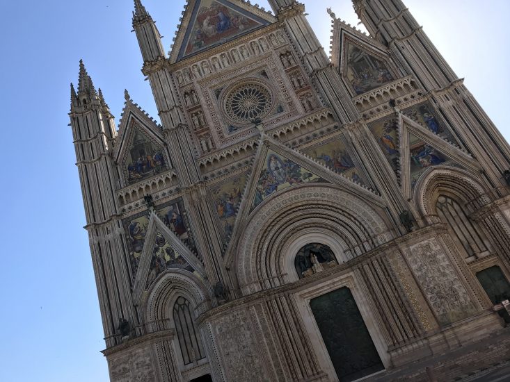 Il Duomo di Orvieto, capolavoro artistico della Città del vino dei papi