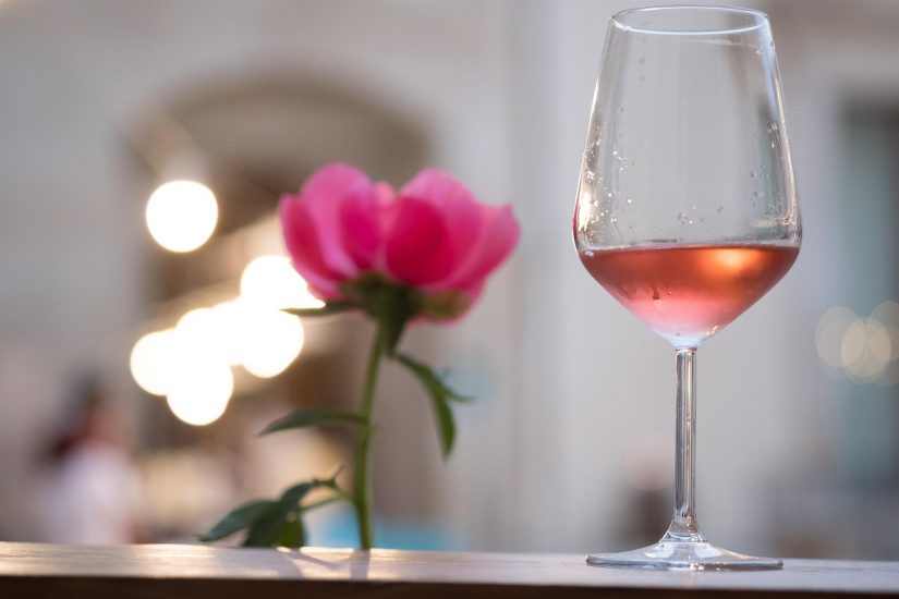 In agenda Roséxpo e il Trasimeno Rosé Festival. Prede il via Al Meni a Rimini, mentre a Forlimpopoli torna la Festa Artusiana