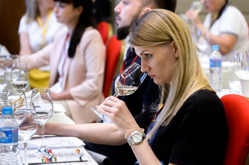 La guerra non ferma l’import di vino Italiano in Russia