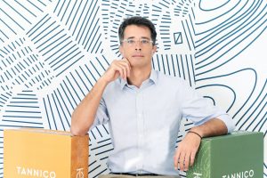 L’e-commerce del vino, una rivoluzione destinata a durare anche dopo la crisi di Covid-19 L’e-commerce del vino, una rivoluzione destinata a durare anche dopo la crisi di Covid-19