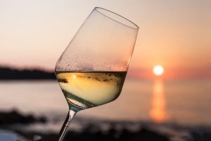 Il vino non va in vacanza: continuano i festival enoici, da Nelle Terre del Grechetto al DiVino