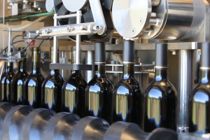 Dalla vigna alla cantina: servono strumenti straordinari per gestire la crisi. E decisioni chiare