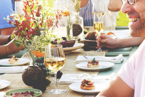 Ferragosto in vacanza per 25 milioni di italiani, con il cibo protagonista del giorno di festa Ferragosto in vacanza per 25 milioni di italiani, con il cibo protagonista del giorno di festa