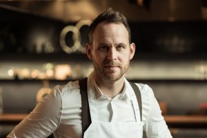 Allo chef Björn Frantzén del ristorante Frantzén di Stoccolma il “The Best Chef Top100 Award” 2019