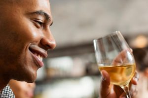Usa, negli ultimi 12 mesi le vendite di vino sul canale on-premise a 17,9 miliardi di dollari Usa, negli ultimi 12 mesi le vendite di vino sul canale on-premise a 17,9 miliardi di dollari