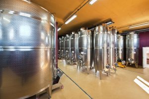 Italia leader mondiale della tecnologia in cantina: valore a 900 milioni di euro (e cresce nel 2019)