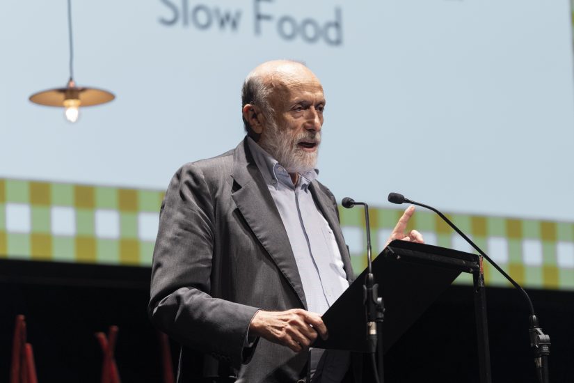 Carlo Petrini lancia la candidatura Unesco per le Osterie d’Italia