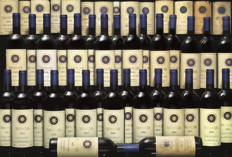 Due grandi verticali di Sassicaia, con tante annate tra i 100 punti di Parker del 1985 e del 2016 tra gli eventi clou