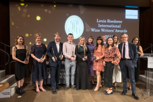 Arte, letteratura, giornalismo: le migliori firme del mondo premiate da Louis Roederer Arte, letteratura, giornalismo: le migliori firme del mondo premiate da Louis Roederer