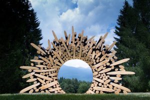 Vino, arte e natura: Allegrini premia “Arte Sella”, che, da 30 anni, anima il Monte Armentera Vino, arte e natura: Allegrini premia “Arte Sella”, che, da 30 anni, anima il Monte Armentera