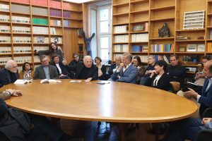 Una Biennale d’Arte Contemporanea itinerante nelle cantine del Barolo