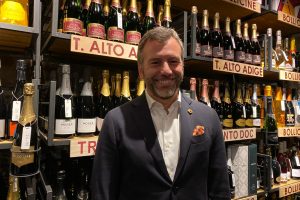 I trend dei consumi di vino letti da Signorvino, con il general manager Luca Pizzighella I trend dei consumi di vino letti da Signorvino, con il general manager Luca Pizzighella