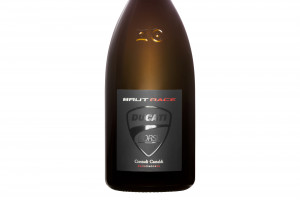 Il piacere delle bollicine, la potenza dei motori: ecco il Franciacorta by Contadi Castaldi e Ducati Il piacere delle bollicine, la potenza dei motori: ecco il Franciacorta by Contadi Castaldi e Ducati