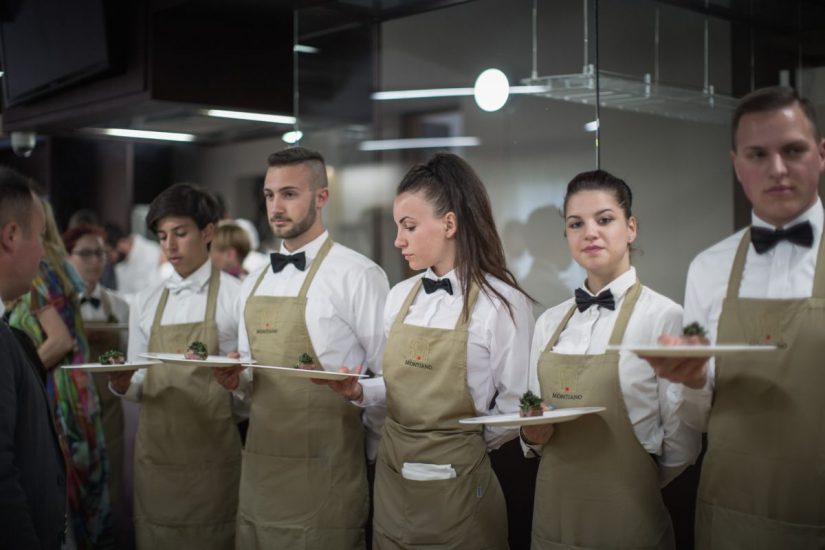 Gli studendi di Intrecci, la Scuola di Alta Formazione di Sala 