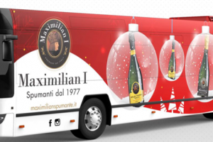 Nell’era dei digital e social, la pubblicità del vino torna a viaggiare in bus