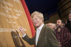 Goodbye Roger Scruton, the brilliant polemicist of the manifesto &ldquo;Bevo dunque sono&rdquo;