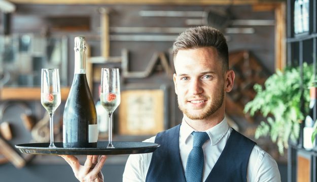 Agricoltura, ristorazione, turismo, alimentare: le offerte di lavoro dell&rsquo;estate 2026 passano da qui