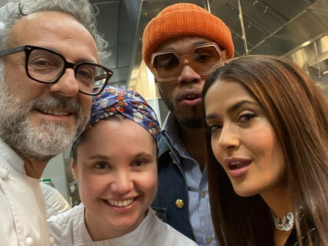 Massimo Bottura con Karime Lopez e l’attrice Salma Hayek