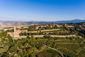 Montalcino: Brunello drives tourism, 200.000 visitors in 2018, +113% in 5 years Montalcino: Brunello drives tourism, 200.000 visitors in 2018, +113% in 5 years
