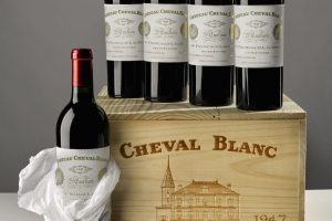 L&rsquo;emergenza non ferma le aste: Cheval Blanc 1947 da record da Sotheby&rsquo;s a Londra
