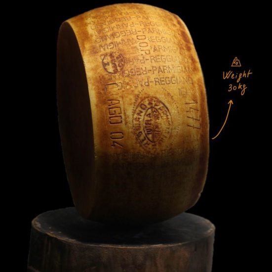 Il Parmigiano Reggiano Veteris, invecchiato 15 anni