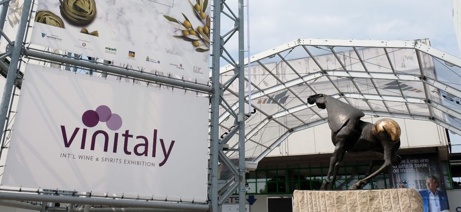 Vinitaly, appuntamento al 2021, dal 18 al 21 aprile. La decisione del Cda Veronafiere