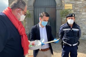 I ristoratori contro le misure della &ldquo;Fase 2&rdquo;: consegnate migliaia di chiavi dei locali ai sindaci