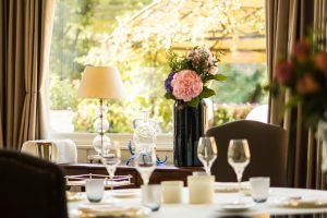 Tra difficoltà e incertezze, la ristorazione d’Italia, stellata e “pop”, prova a ripartire