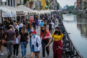 Dopo il lockdown, nella prima settimana di riapertura, incassi di bar e ristoranti giù del 70% Dopo il lockdown, nella prima settimana di riapertura, incassi di bar e ristoranti giù del 70%