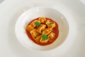Riaprono i ristoranti, ma il food delivery d’autore continua a crescere Riaprono i ristoranti, ma il food delivery d’autore continua a crescere