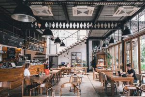 Cena fuori, quanto mi manchi: il 77% degli italiani tornerà al ristorante prima del 22 giugno Cena fuori, quanto mi manchi: il 77% degli italiani tornerà al ristorante prima del 22 giugno