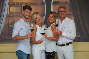 Vino e affari, Marchesi di Barolo acquisisce 3 ettari a Barolo, in corpo unico, nel Cru Perno