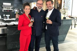 Nel cuore delle Dolomiti, il brindisi di Kettmeir (Santa Margherita) al ritorno alla normalità