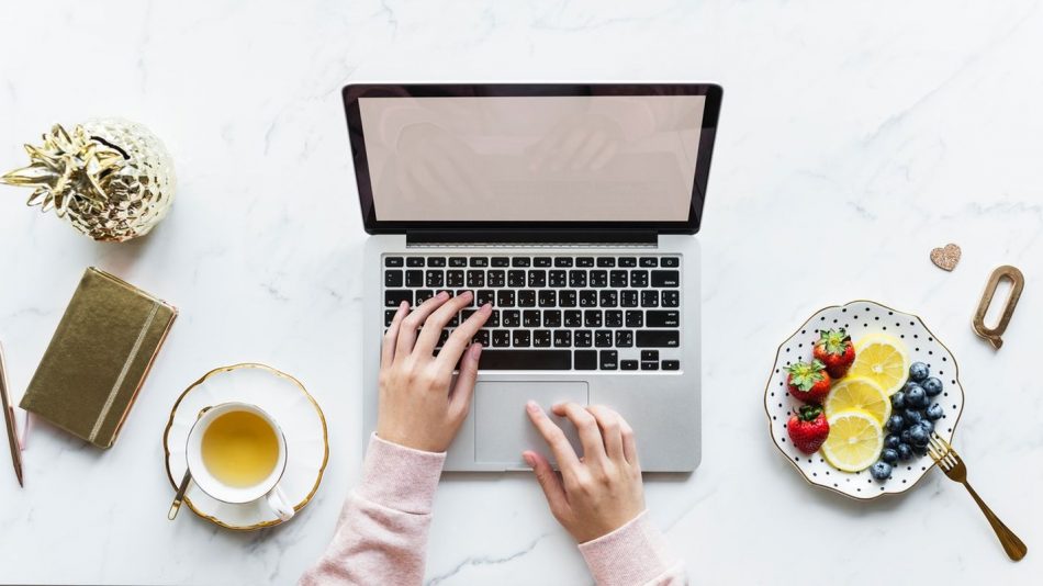 Il futuro è una smart-life, tra spesa veloce e smart working