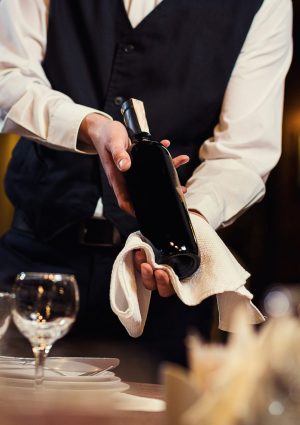 &ldquo;Serve un nuovo patto con la ristorazione per difendere il valore del vino italiano&rdquo;