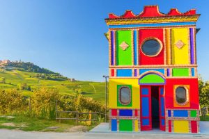 In Italy, in the yellow zone, wineries reopen their doors: everyone hopes for a restart at Easter