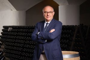 A WineNews Enrico Zanoni, presidente del Consorzio del Trentodoc A WineNews Enrico Zanoni, presidente del Consorzio del Trentodoc