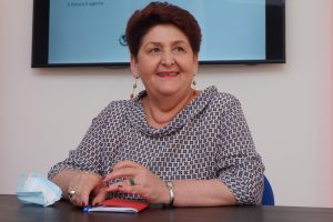 Wine at the heart of the revival of Italian food and agriculture: at WineNews, Minister Bellanova